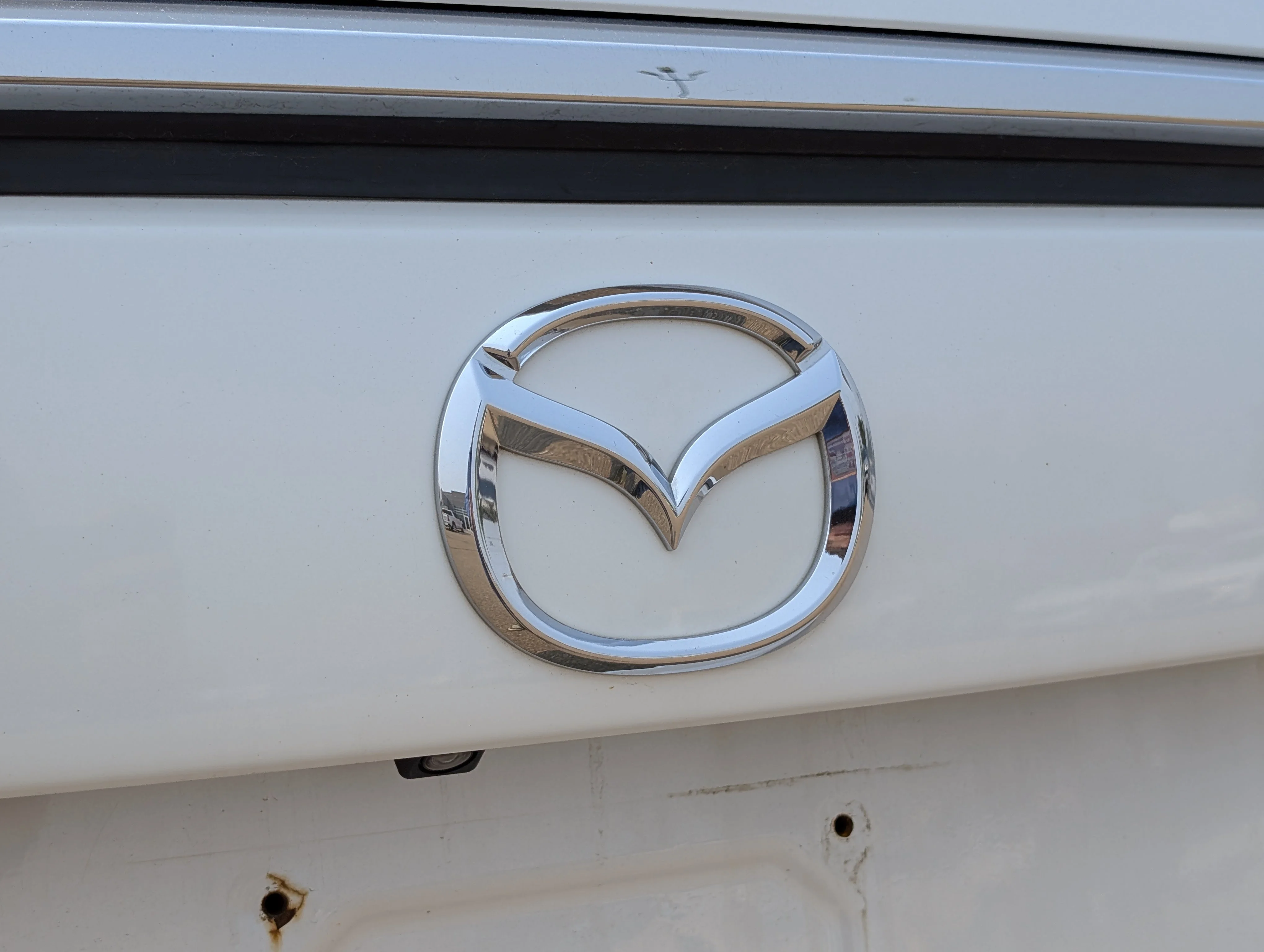 Used 2017 White Mazda GT image 15