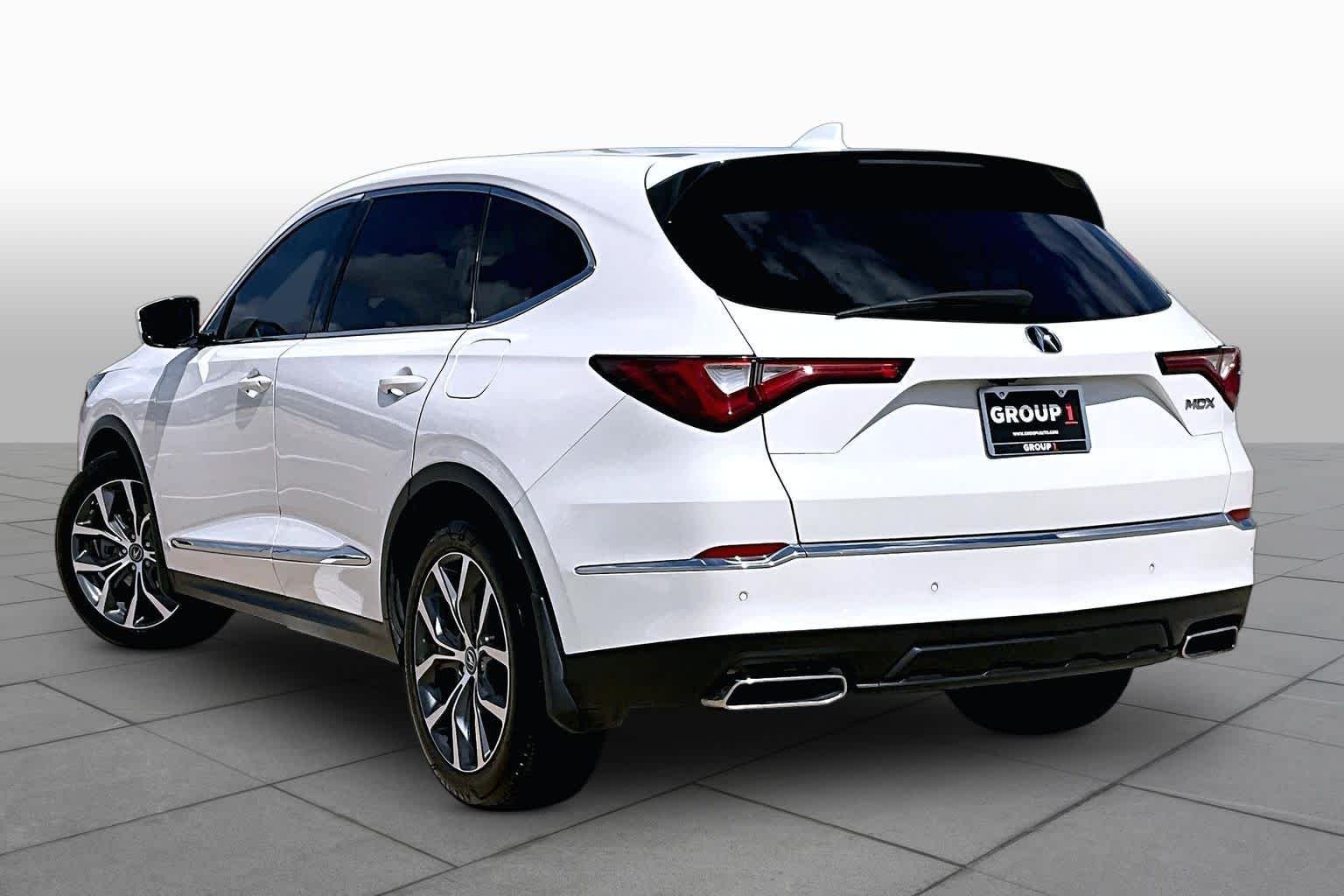 Used 2024 Platinum White Pearl Acura w/Technology Package image 12
