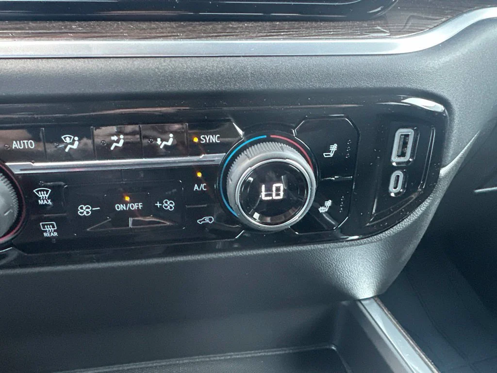 2026 Chevrolet Silverado 1500 RST - Photo 23