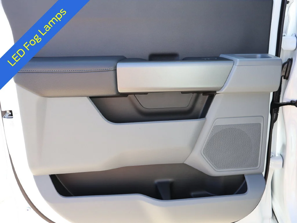 New 2026 Oxford White Ford F-250® XL image 16
