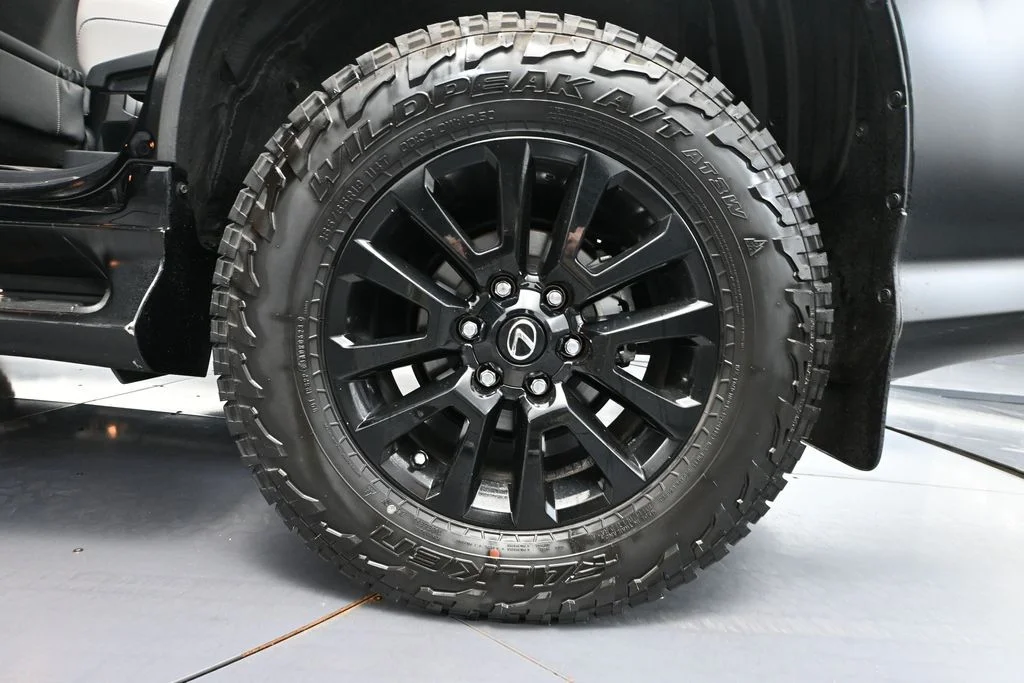 2023 Lexus GX Base - Photo 14