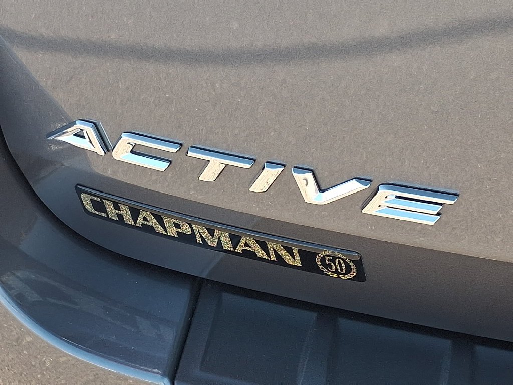 Used 2025 Gray Ford Active image 32