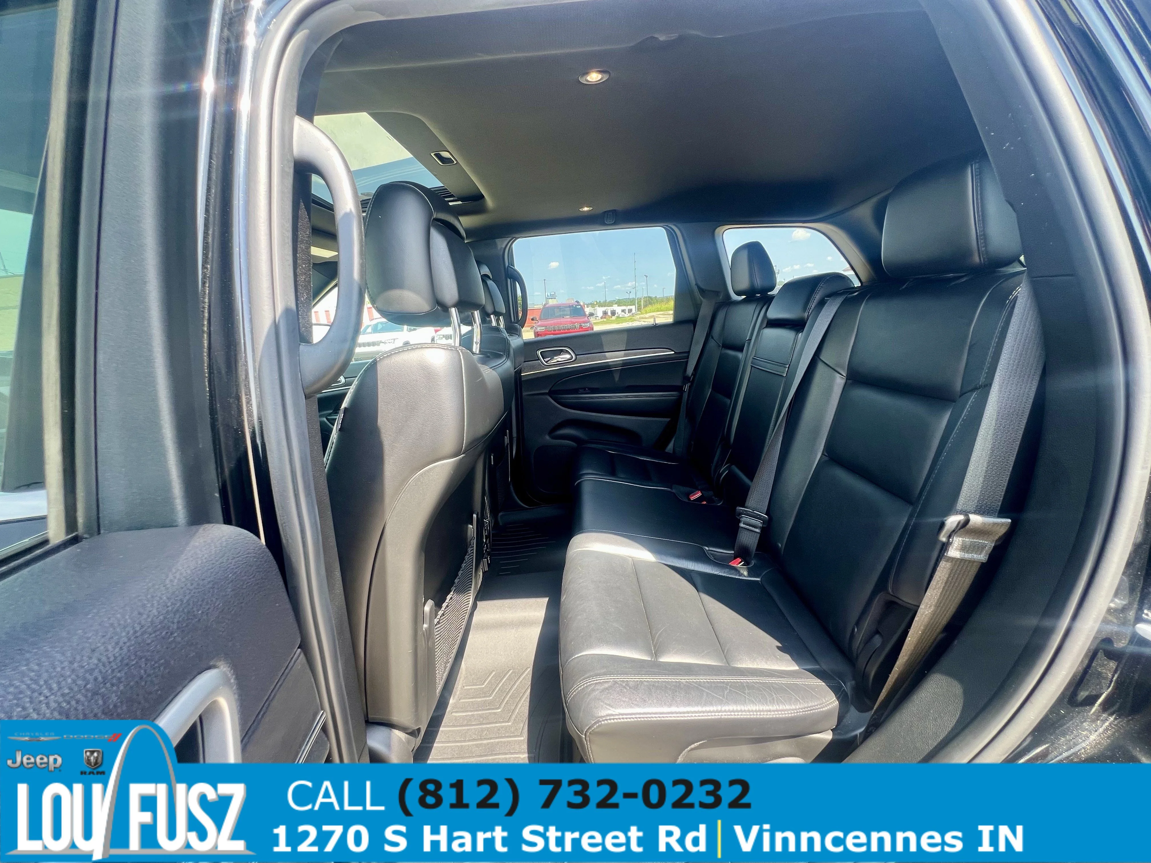 Used 2018 Diamond Black Crystal Pearlcoat Jeep Limited image 13