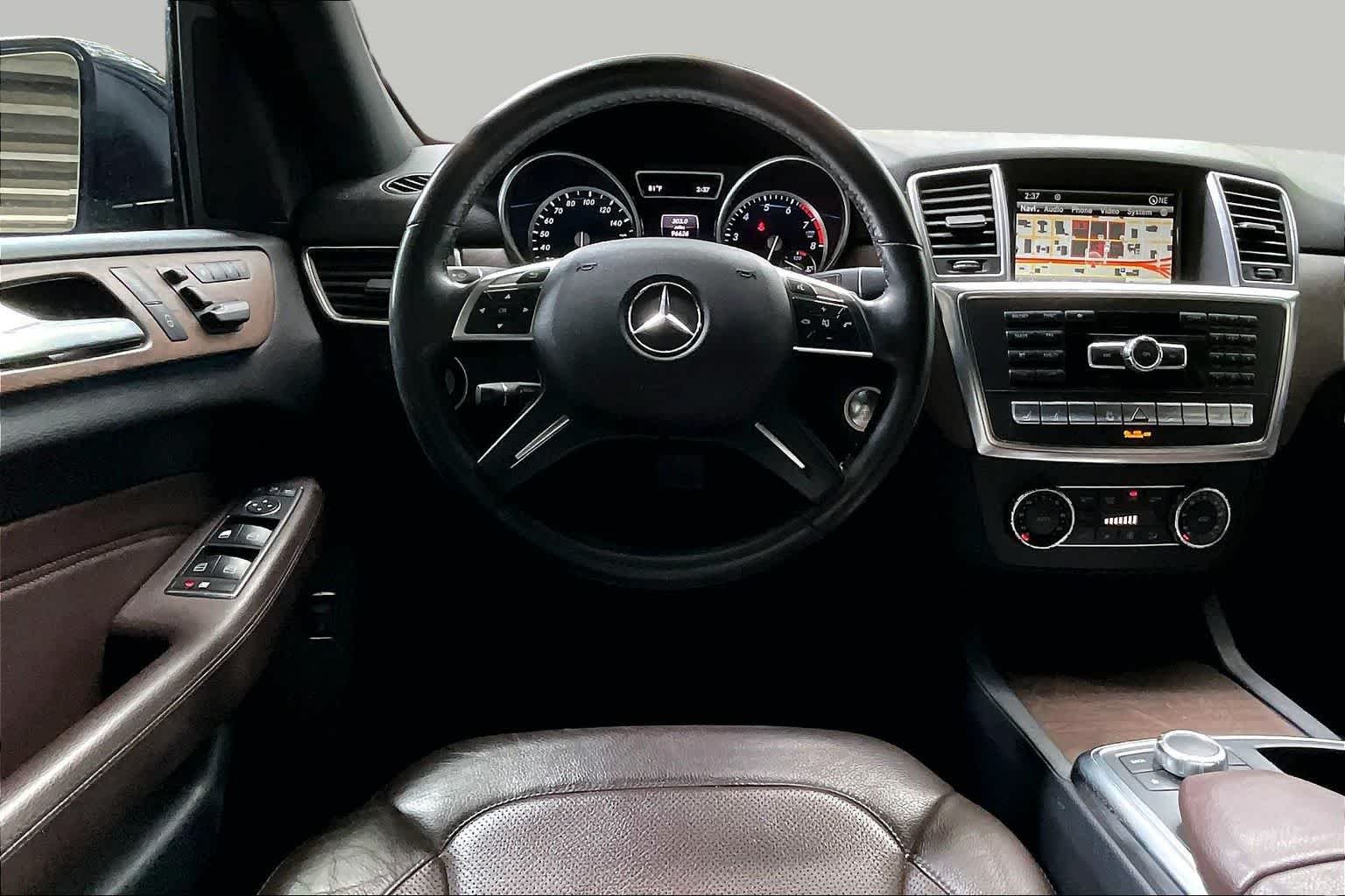 Used 2014 Lunar Blue Metallic Mercedes-Benz ML 350 image 5