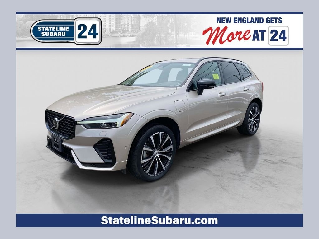 Used 2023 Gold Volvo T8 Plus Dark Theme image 1