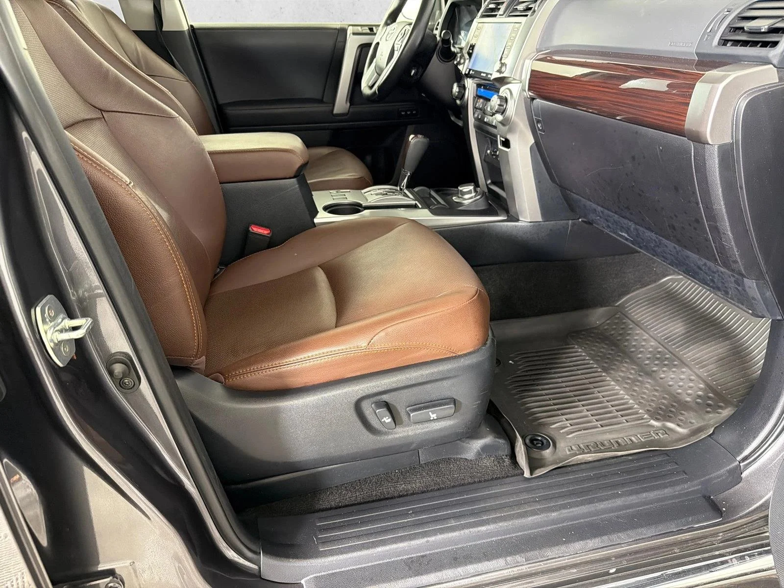 Used 2023 White Toyota Limited image 15