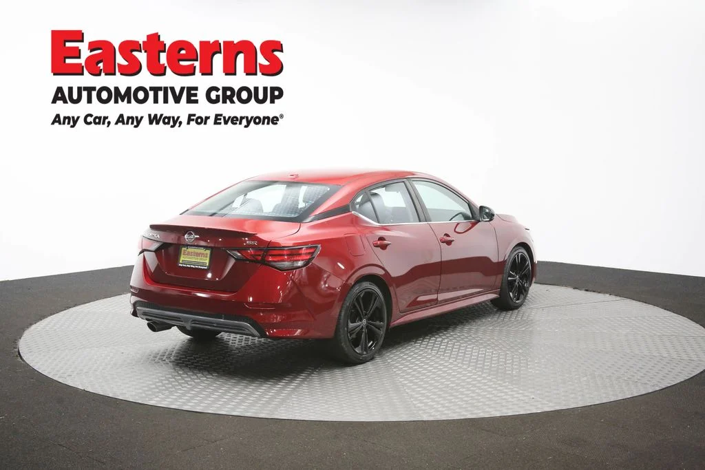 Used 2020 Red Nissan SR image 40