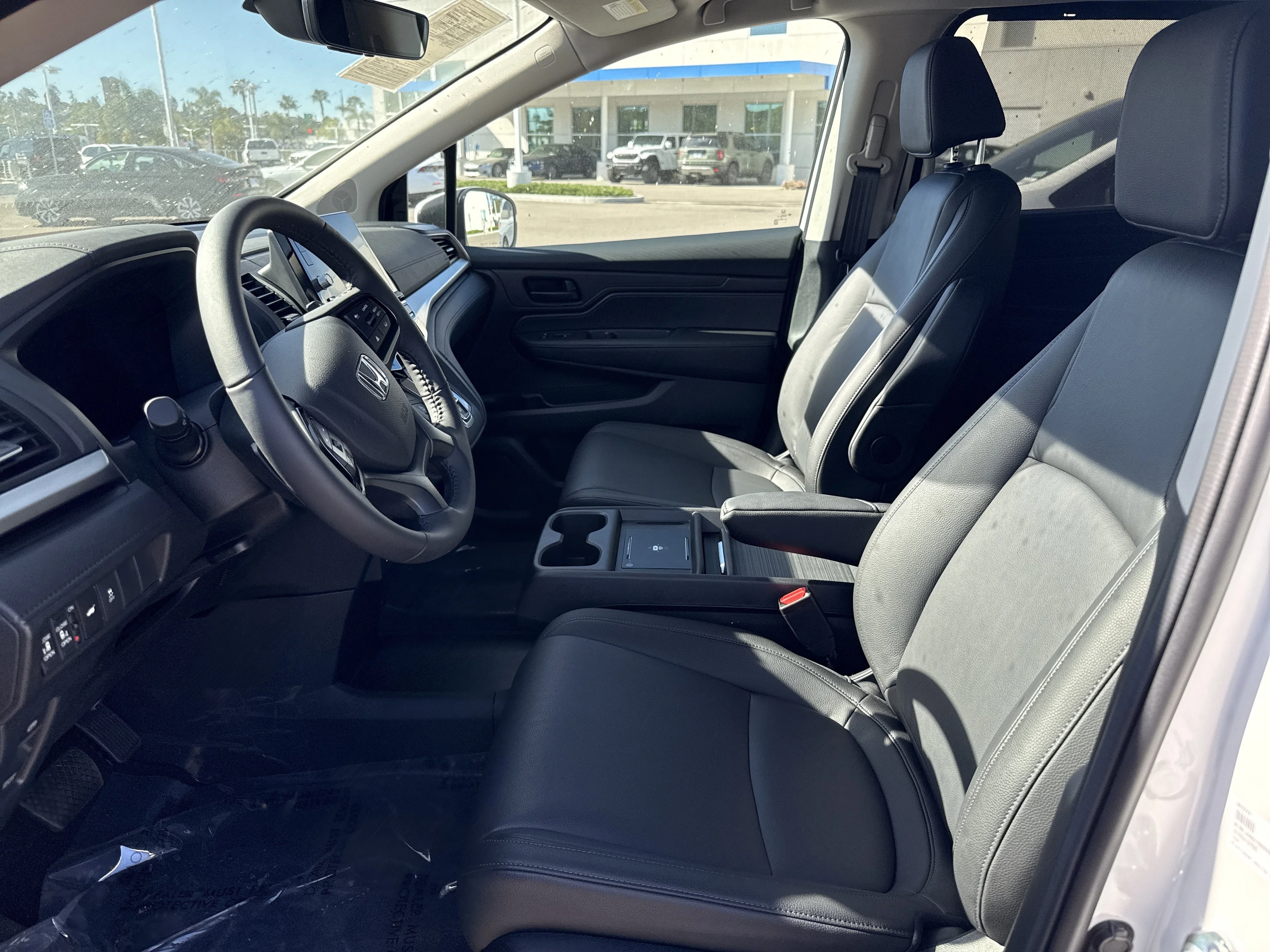 2026 Honda Odyssey EX-L - Photo 15