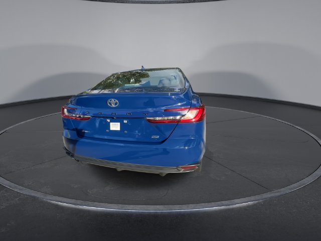 2025 Toyota Camry SE - Photo 7