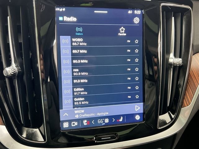 2025 Volvo V60 Cross Country Plus - Photo 31
