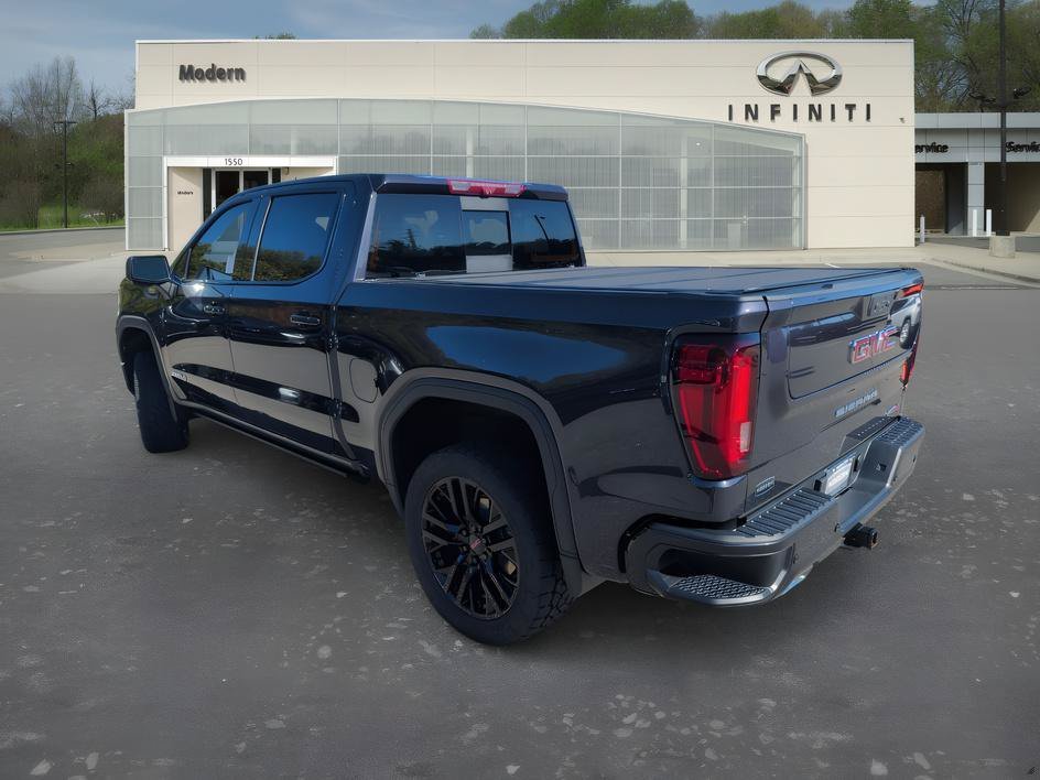 Used 2024 Titanium Rush Metallic GMC AT4 image 5