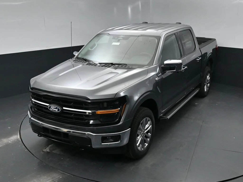 New 2026 Gray Ford XLT image 37