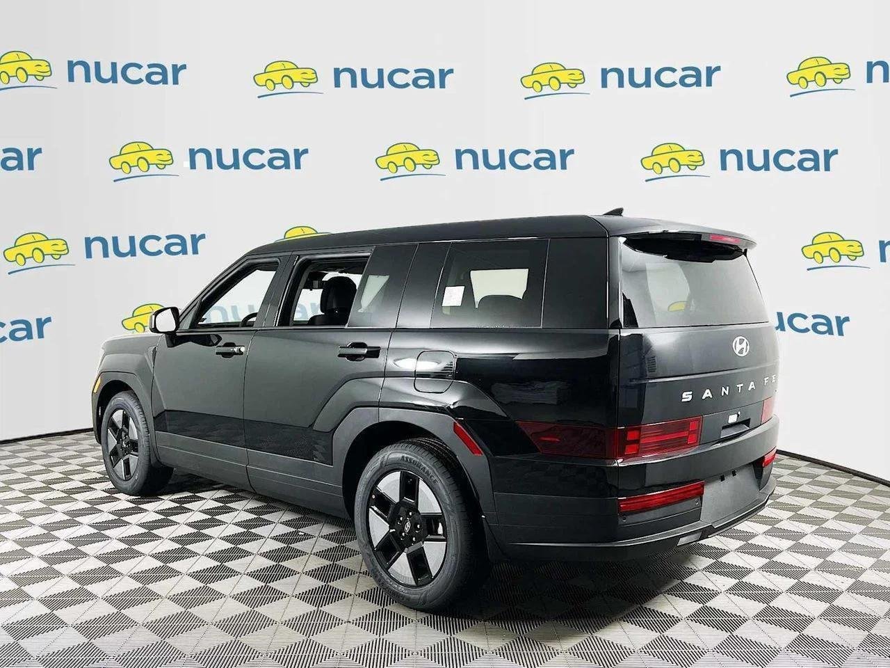 New 2026 Phantom Black Hyundai SE image 5