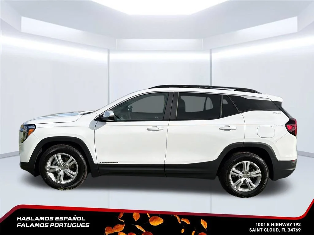 Certified Used 2024 Summit White GMC SLE image 2