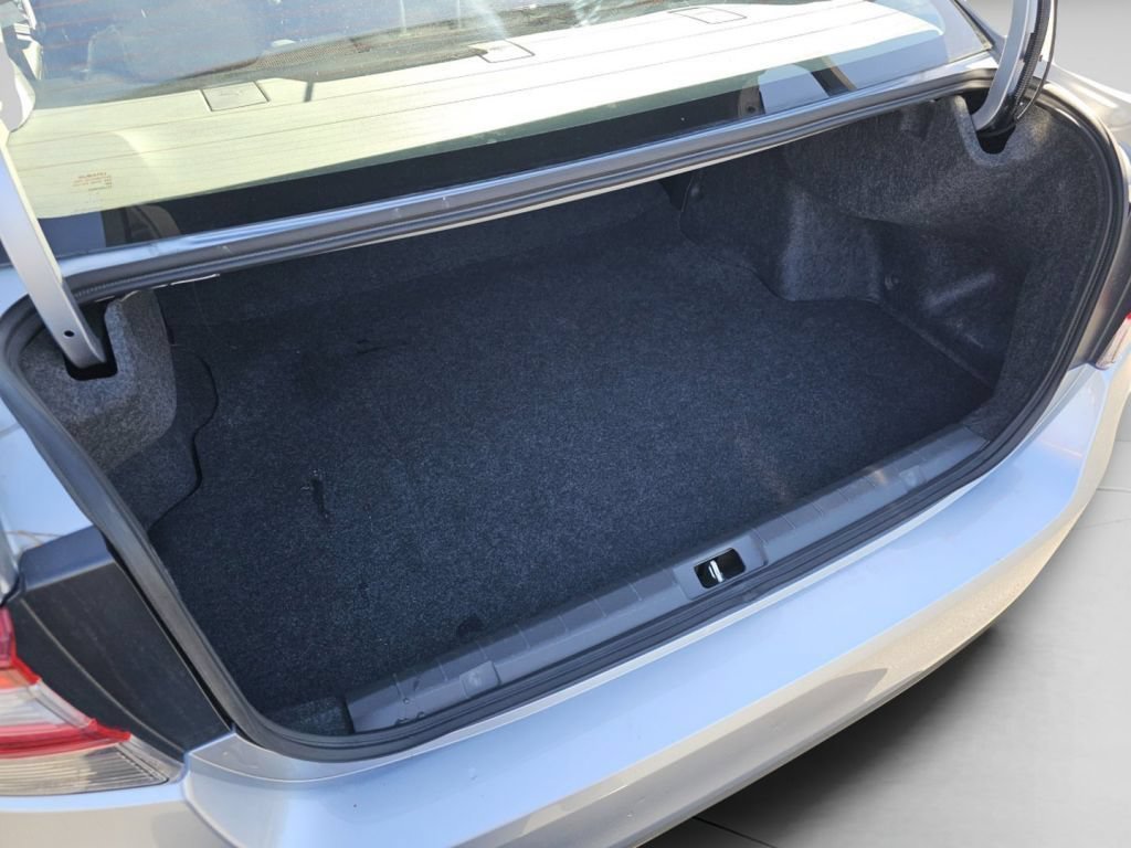 Used 2023 Ice Silver Metallic Subaru Base image 26