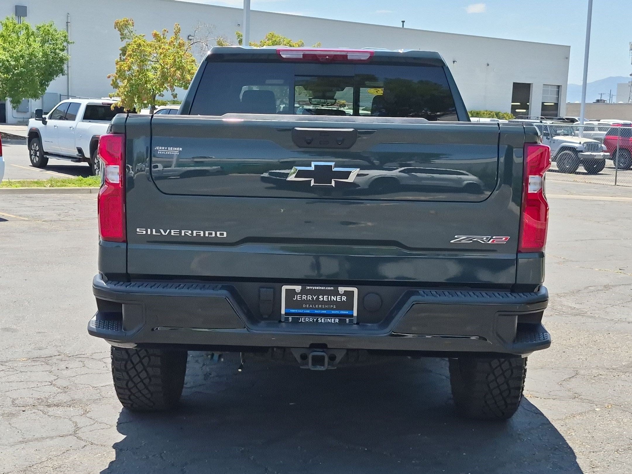Used 2025 Cypress Gray Chevrolet ZR2 image 4