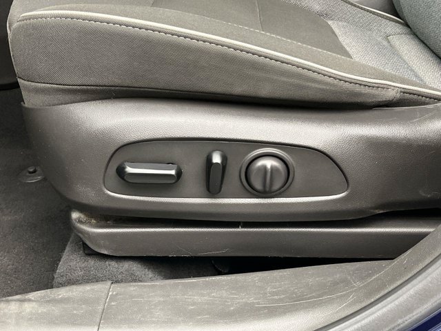 Used 2022 Blue Glow Metallic Chevrolet LT image 9