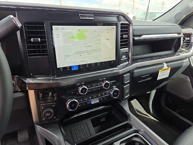 New 2026 Glacier Gray Metallic Tri-Coat Ford F-250® Lariat® image 49