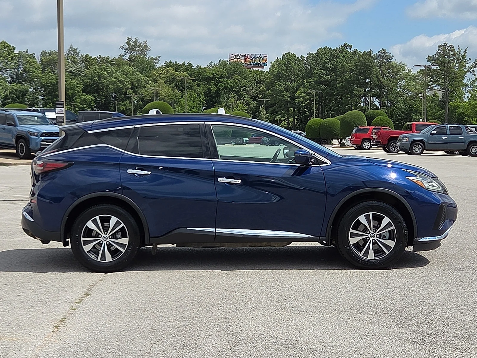 Used 2020 Deep Blue Pearl Nissan SV image 6