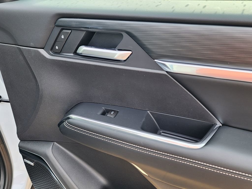 2026 GMC Acadia Elevation - Photo 39