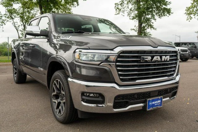 New 2026 Granite Crystal Metallic Clear-Coat Exterior Paint RAM Laramie image 4