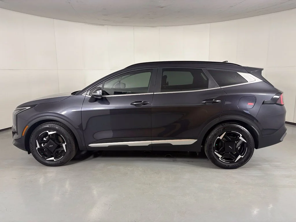Used 2026 Gray Kia EX image 5