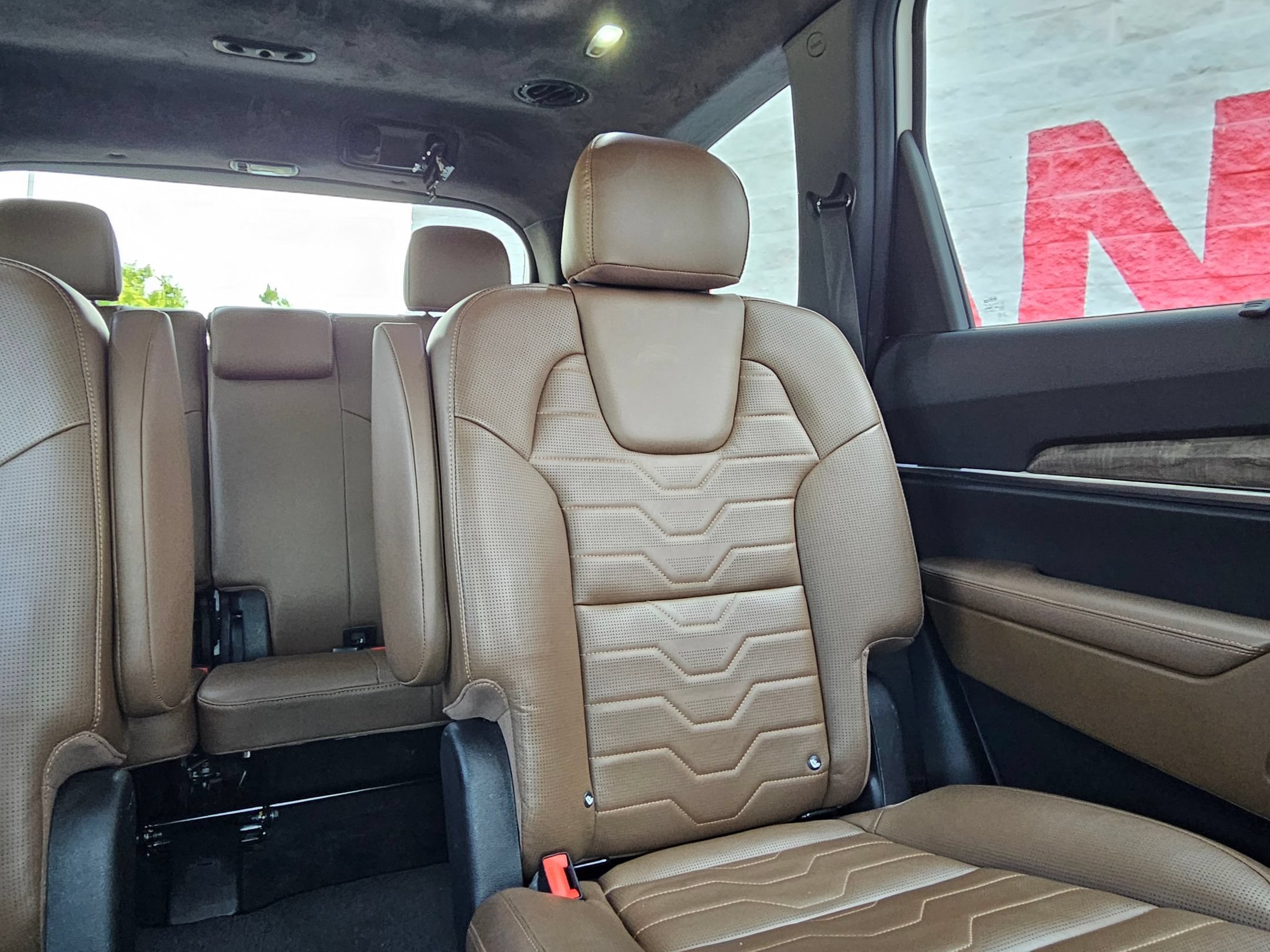 Used 2021 Glacial White Pearl Kia SX image 26