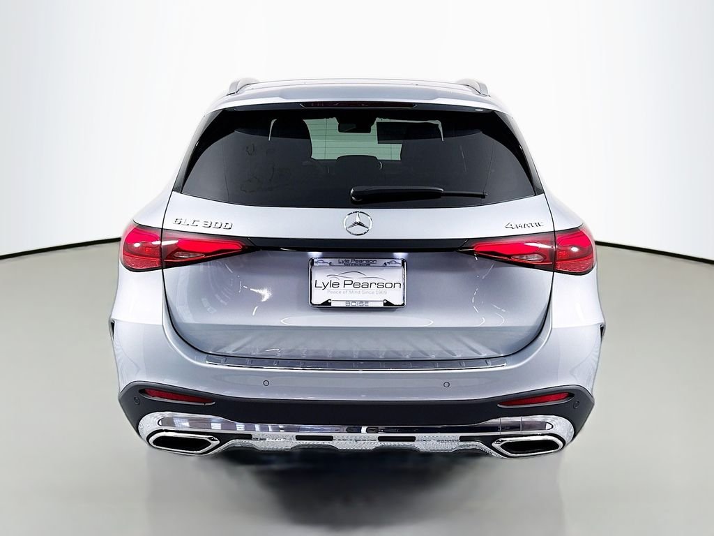 2025 Mercedes-Benz GLC Base - Photo 10