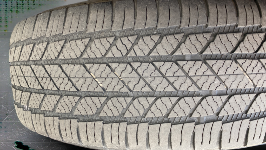 Used 2020 Super White Toyota XLE image 29