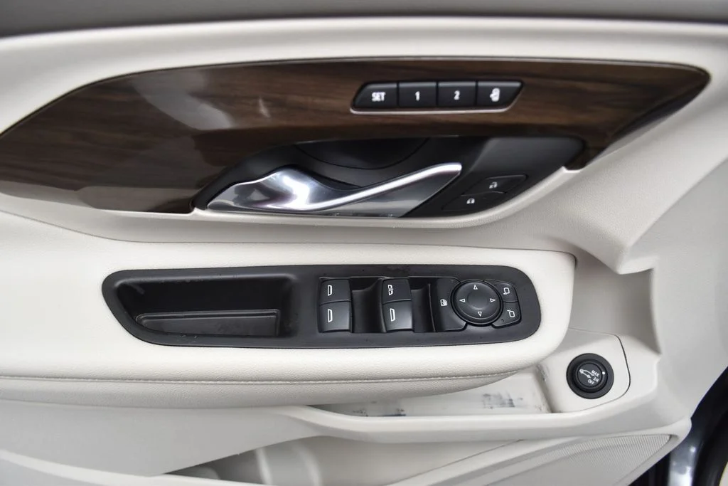 Used 2020 Gray GMC Denali image 21