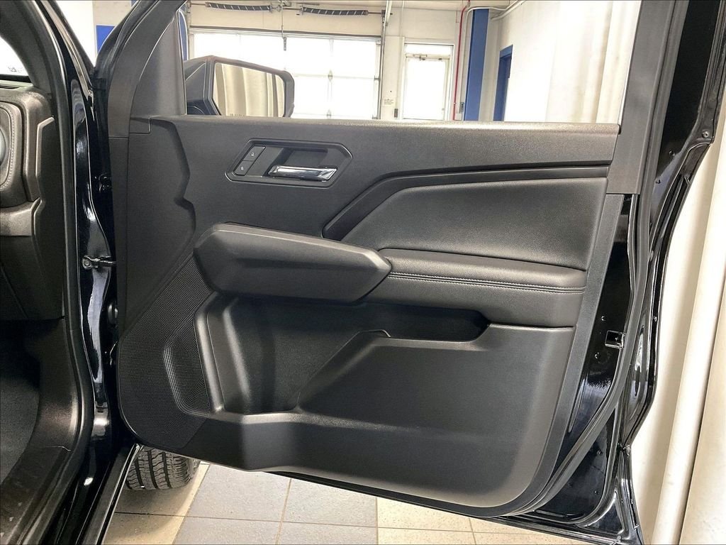 Used 2023 Black Chevrolet LT image 12