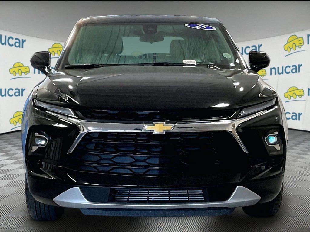 Used 2025 Black Chevrolet LT image 2