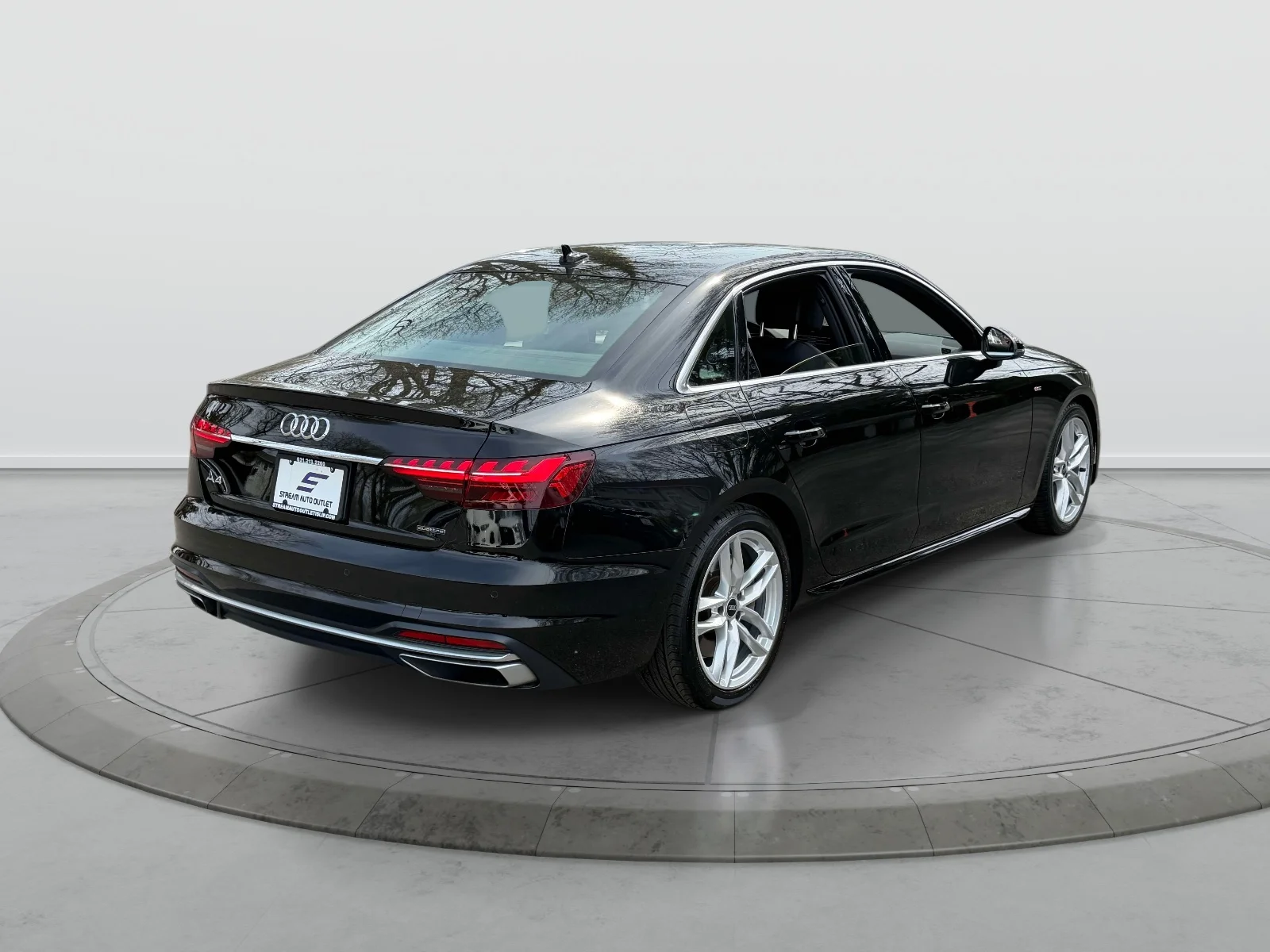 Used 2023 Black Audi 45 S line Premium image 7