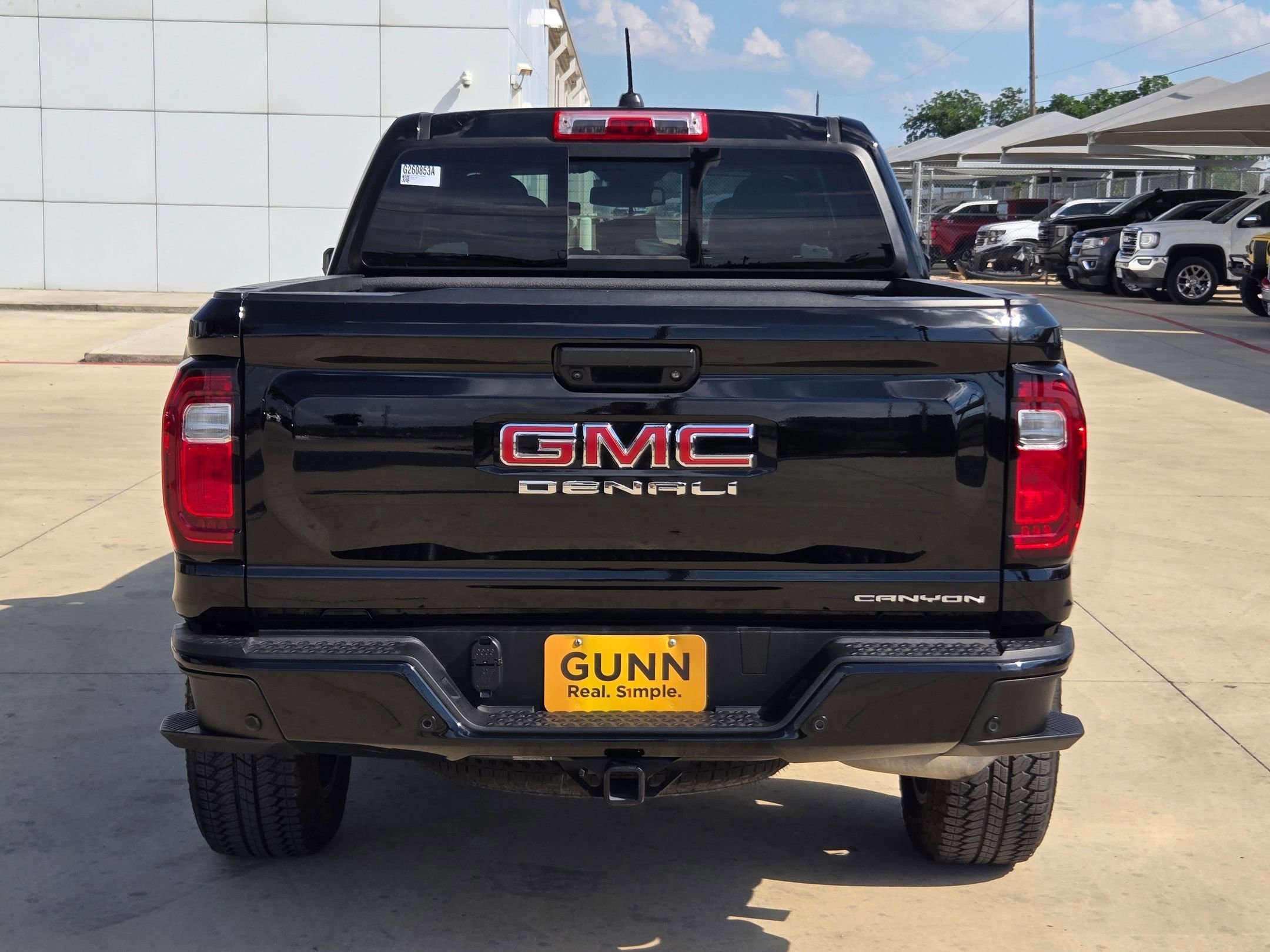 2025 GMC Canyon Denali - Photo 7