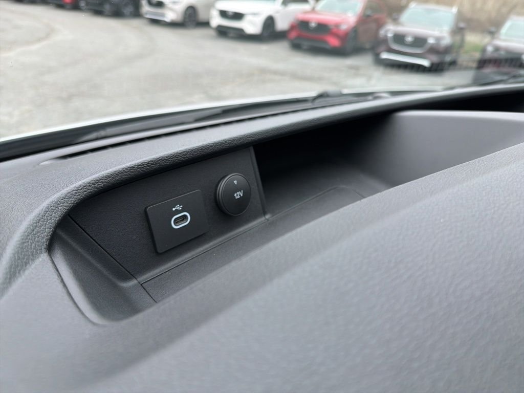 2025 Ford Transit Van Base - Photo 23