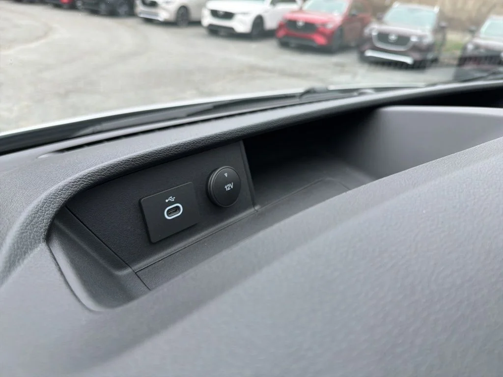 2025 Ford Transit Van Base - Photo 23