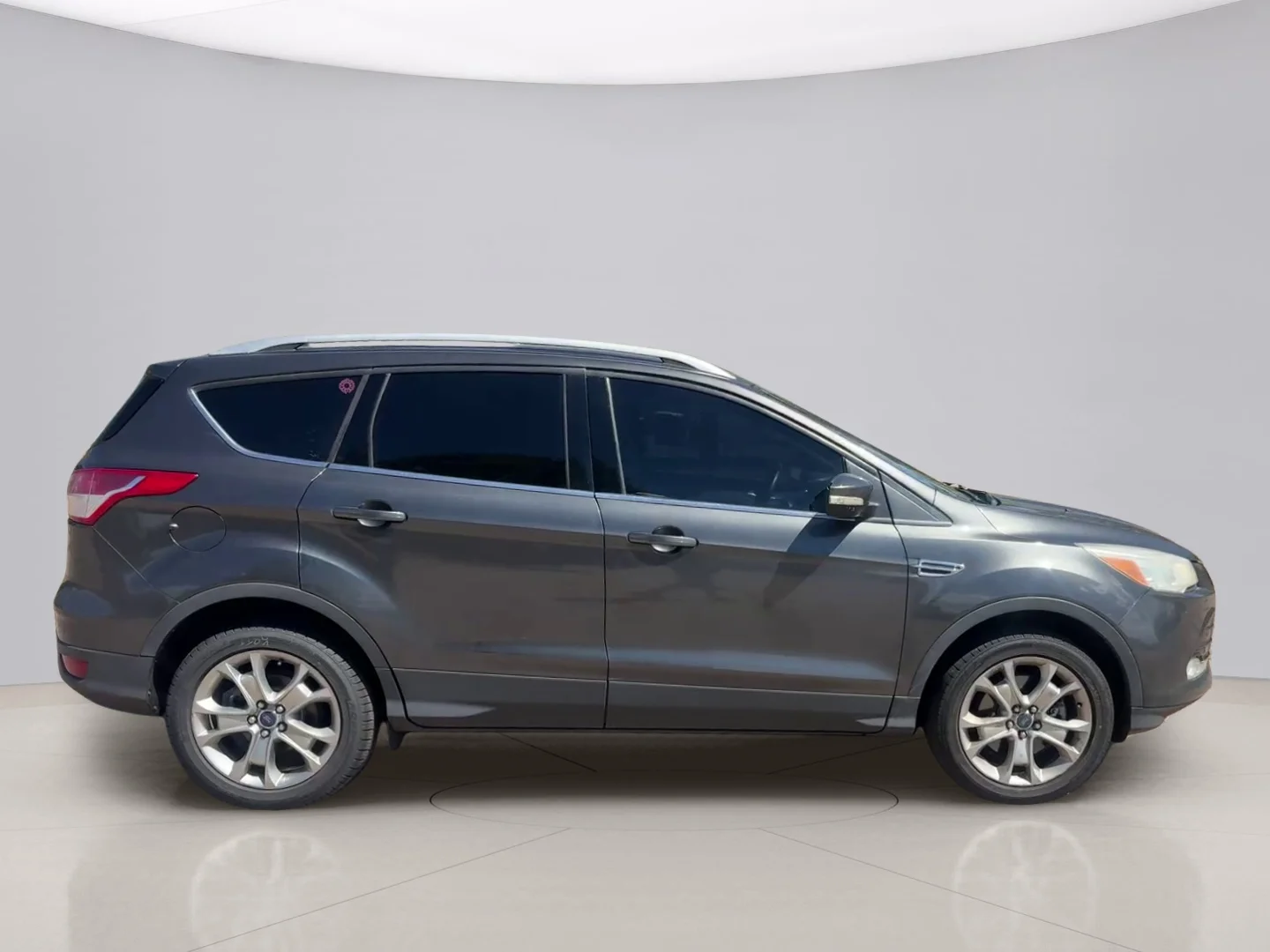 Used 2016 Gray Ford TITANIUM image 4
