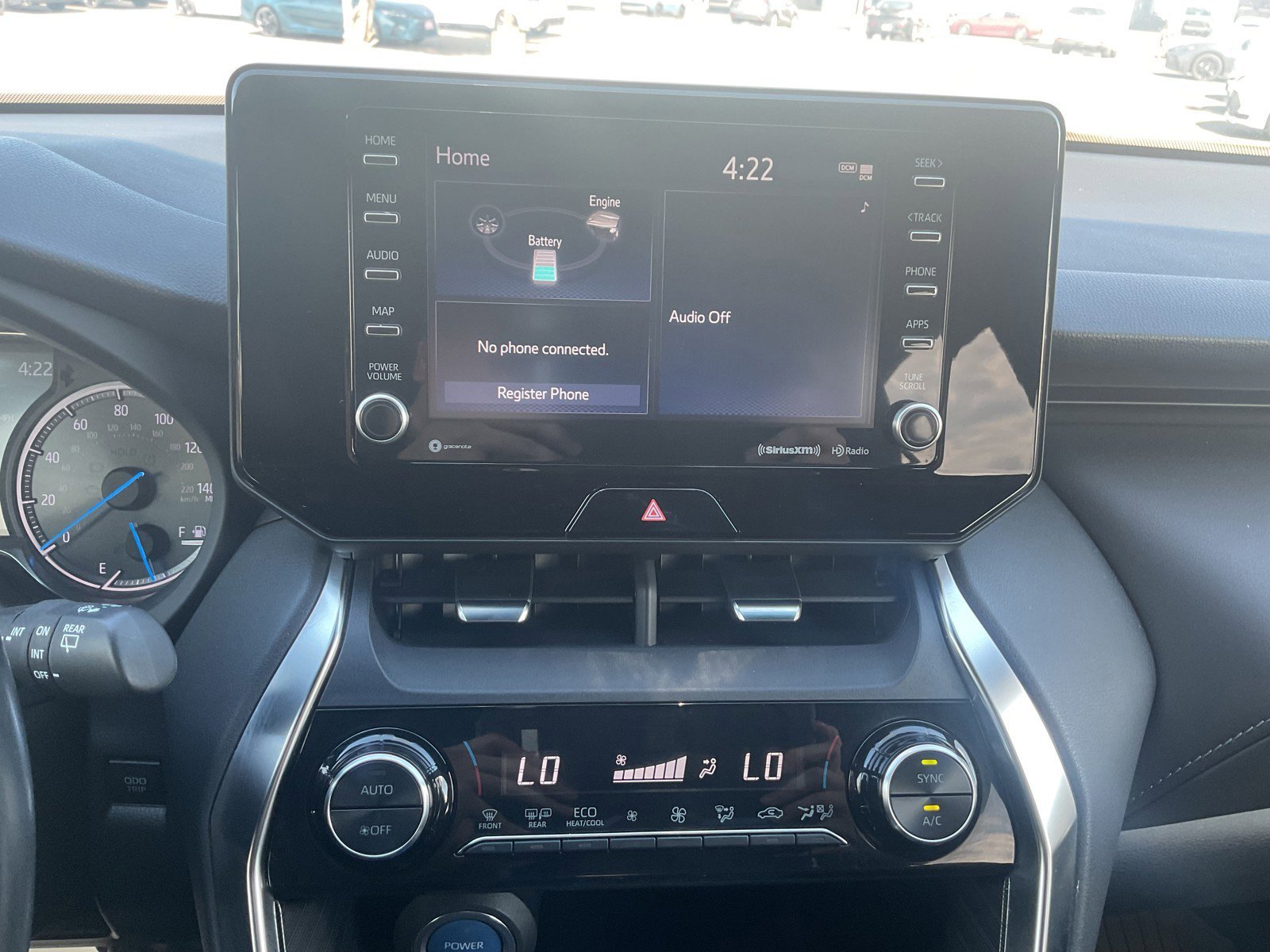 Used 2021 Titanium Toyota XLE image 27