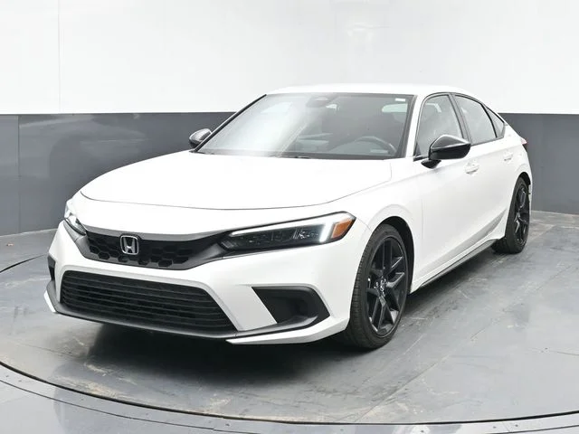 Used 2024 Platinum White Pearl Honda Sport image 5