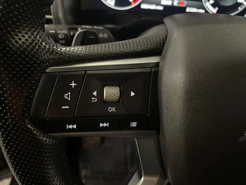 Used 2024 Black Diamond Mitsubishi SE Black Edition image 16
