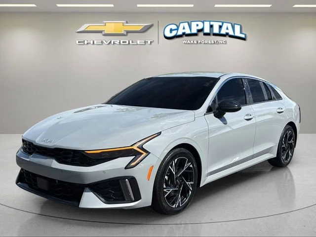 Used 2025 Gray Kia GT-Line image 9