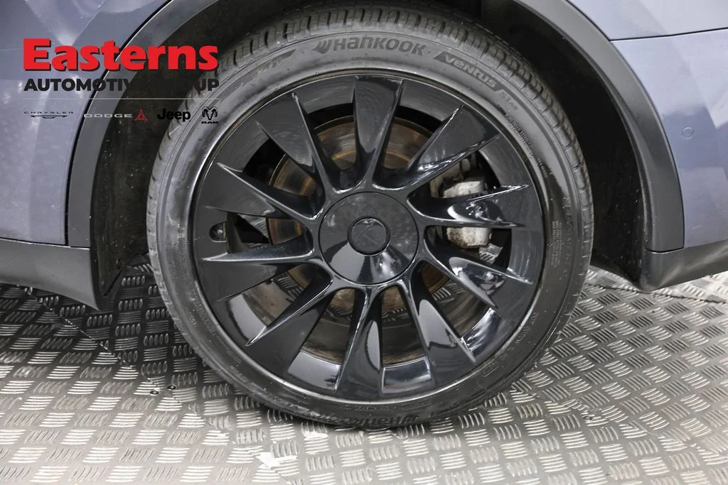 Used 2021 Gray Tesla Long Range image 26