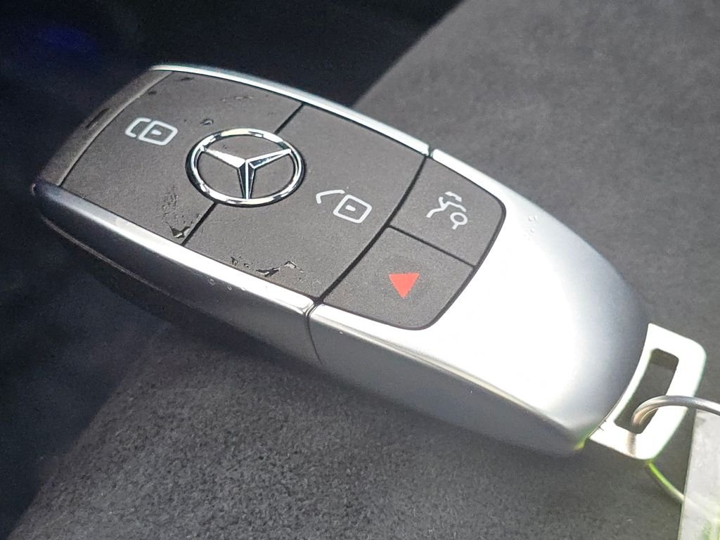 New 2026 Polar White Mercedes-Benz CLA 250 image 35