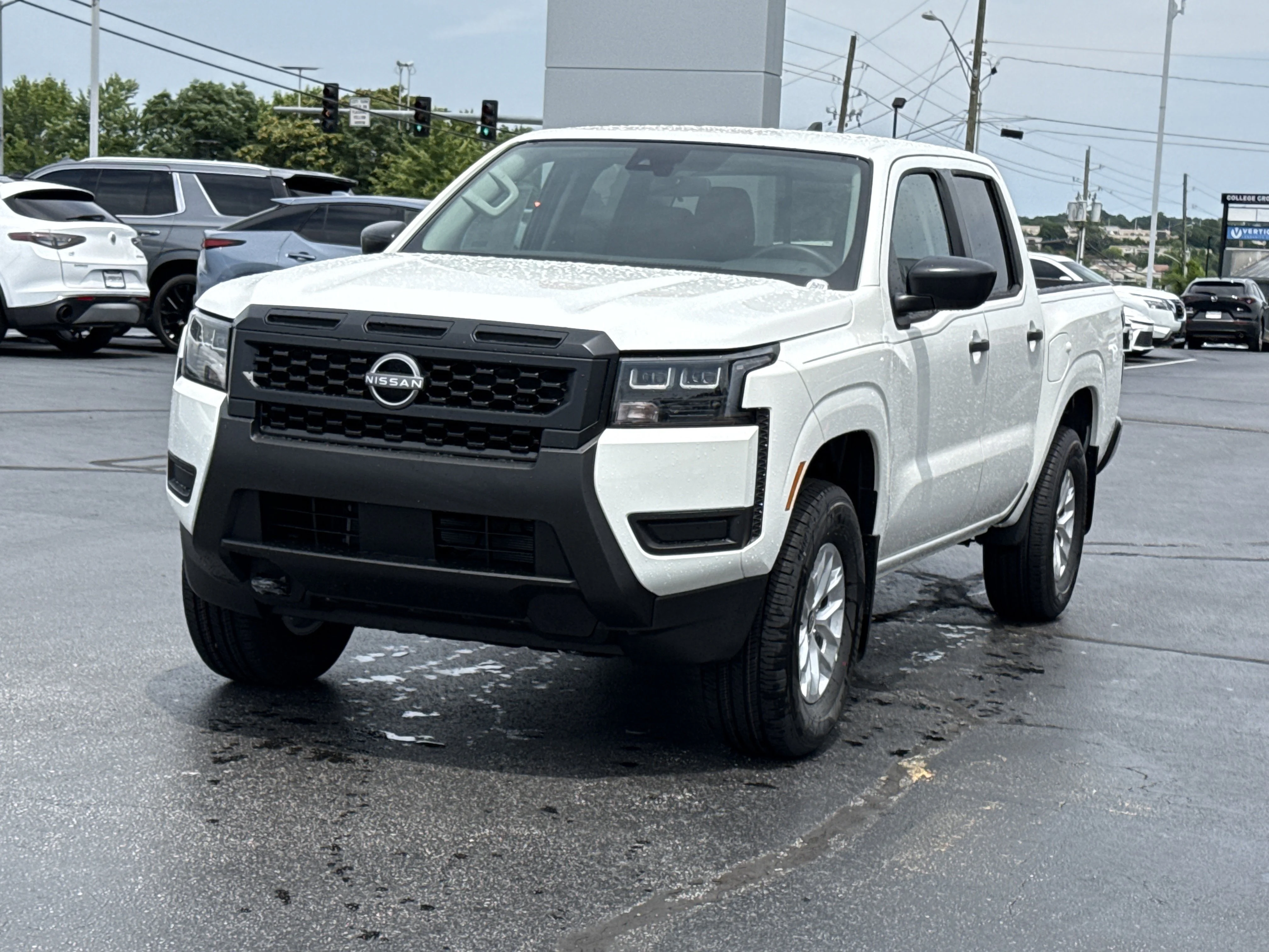New 2026 Glacier White Nissan S 4WD image 8
