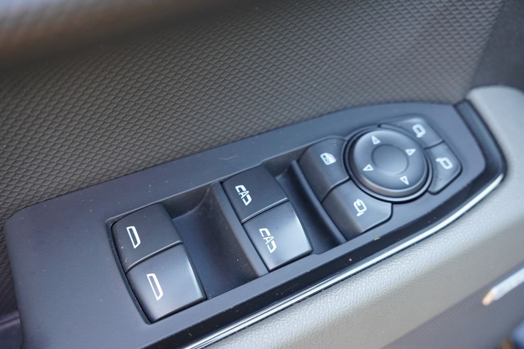 Used 2023 Black Chevrolet ZR2 image 25