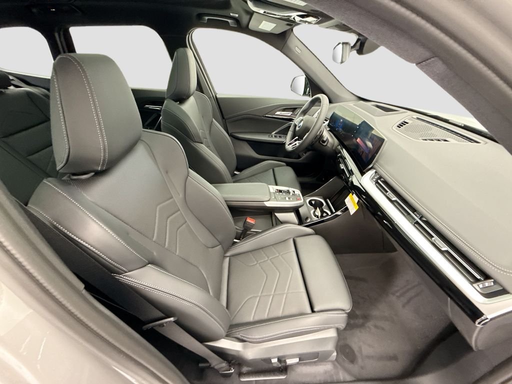 New 2026 Silver Metallic BMW xDrive28i image 18