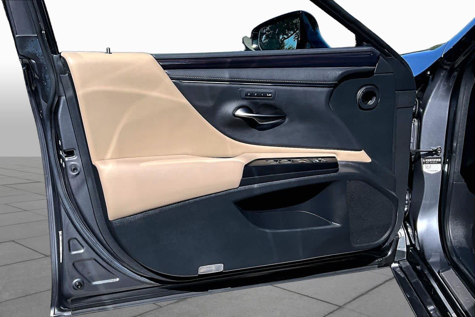 Used 2021 Nebula Gray Pearl Lexus  image 26