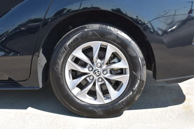 Used 2025 Black Toyota XLE image 8