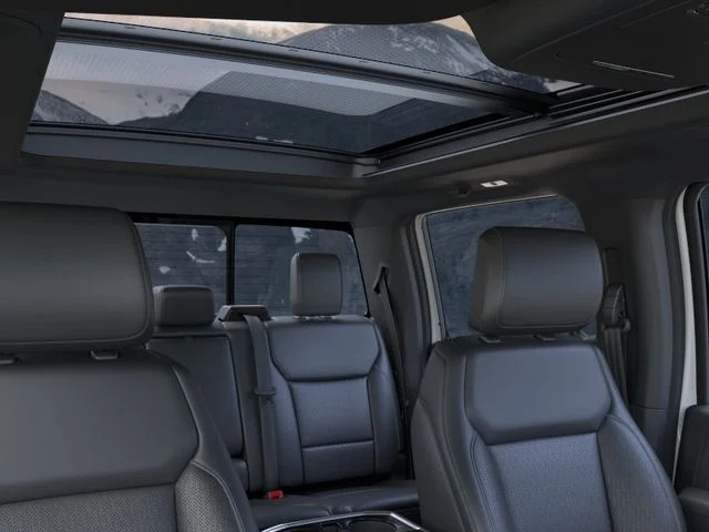 New 2026 Oxford White Ford Lariat image 22