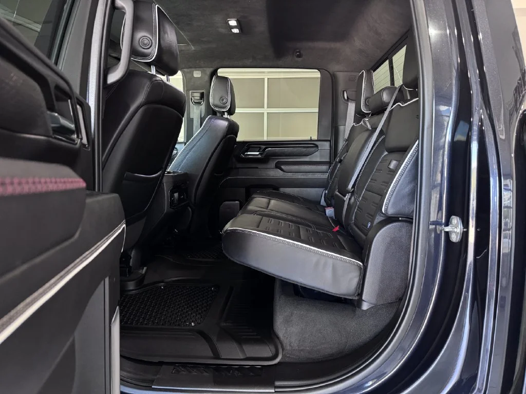 2024 GMC Sierra 2500HD AT4X - Photo 13